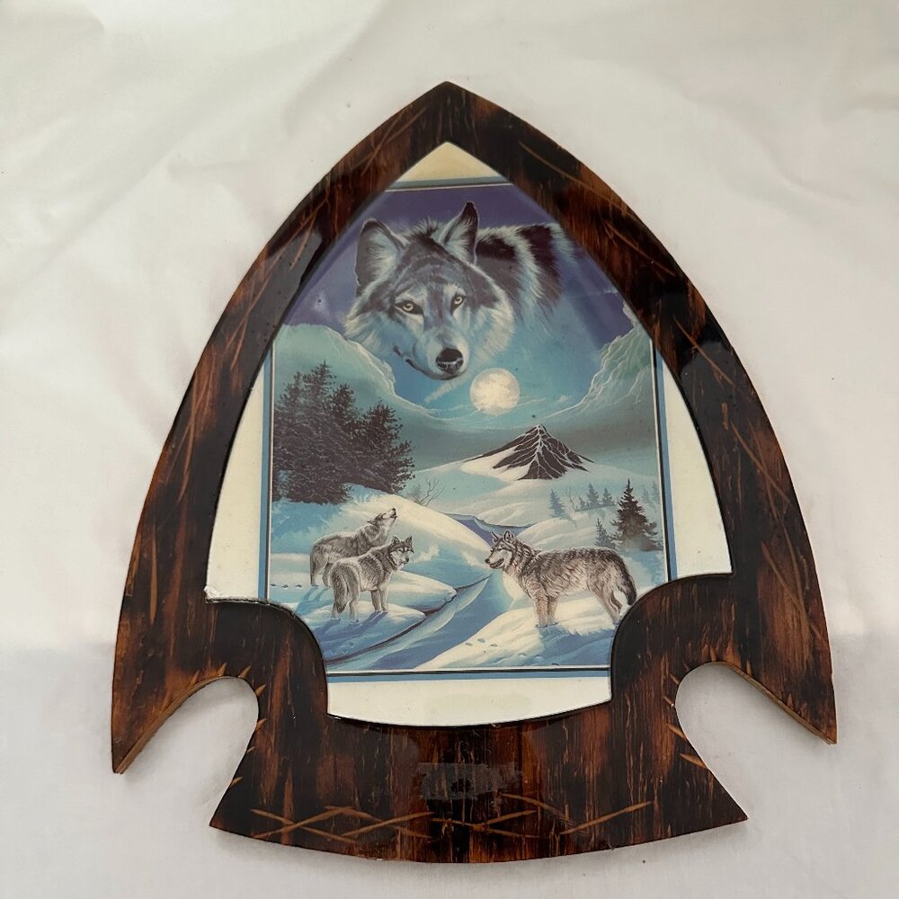 Arrow Head & Wolves